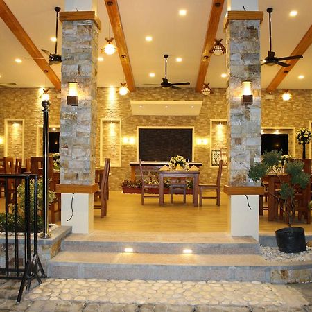 Eduardo'S Resort Calapan Zewnętrze zdjęcie
